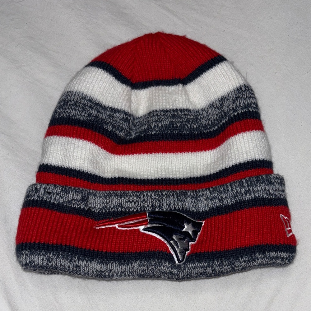 New Era Red, White, and Gray Patriots NFL Beanie